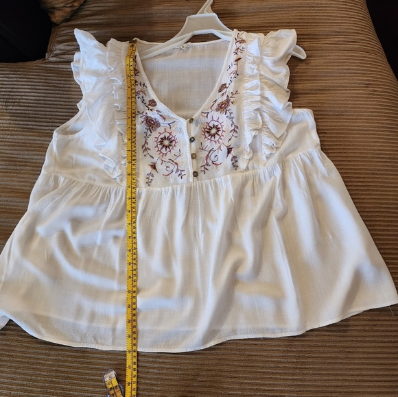 Embroidered Ruffle Top - Picture 4 of 4